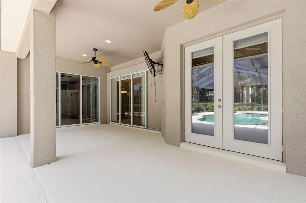 6330 ASHLEY DRIVE Lakeland, FL 33813
