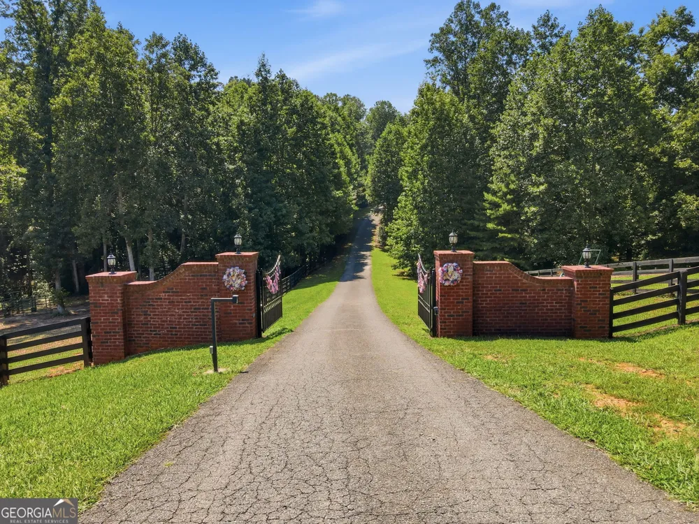 171 Hat Creek RDG Dawsonville, GA 30534