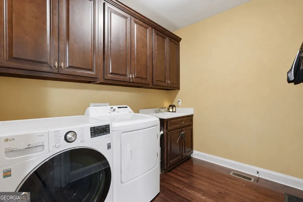 171 Hat Creek RDG Dawsonville, GA 30534