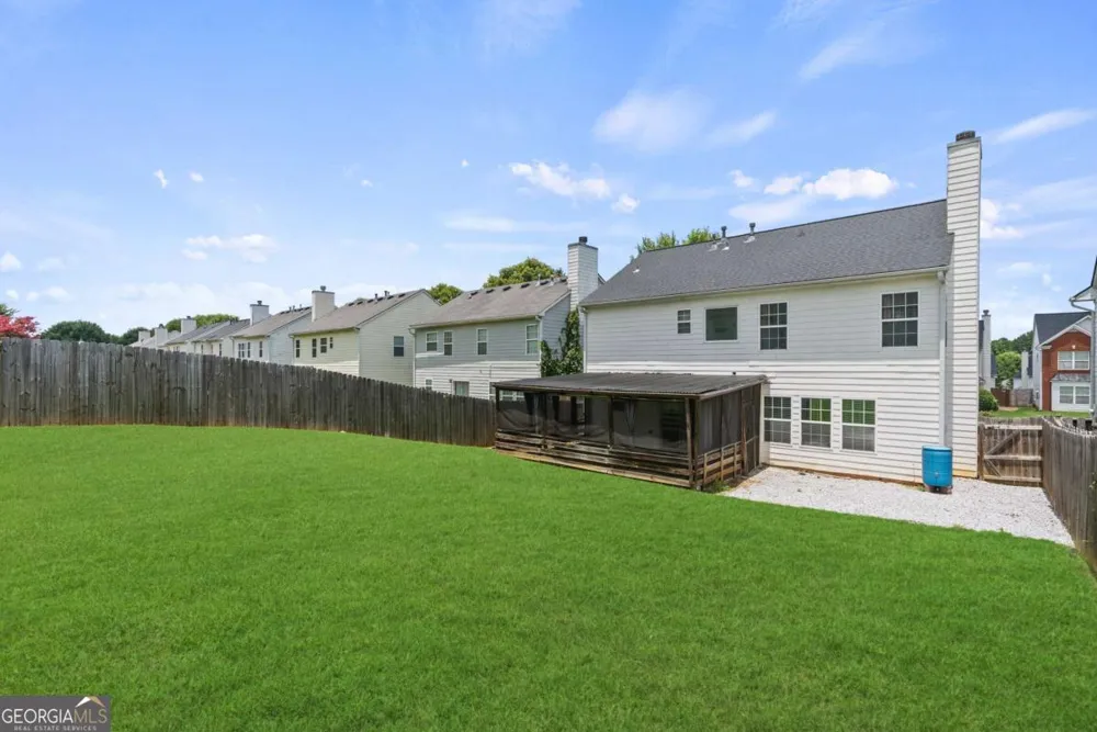 2137 Black Oak LN Ellenwood, GA 30294