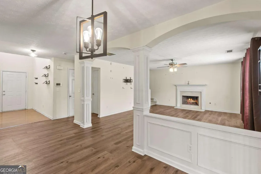 2137 Black Oak LN Ellenwood, GA 30294