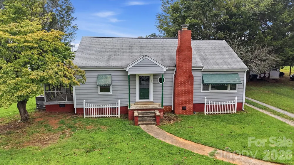 2304 Mclean Street Gastonia, NC 28054