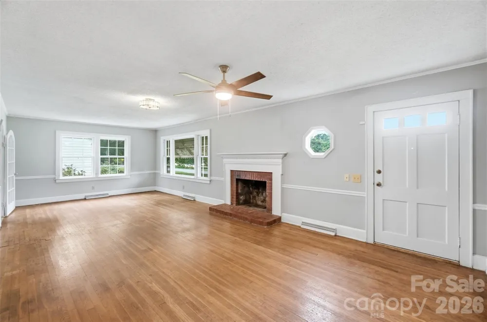 2304 Mclean Street Gastonia, NC 28054