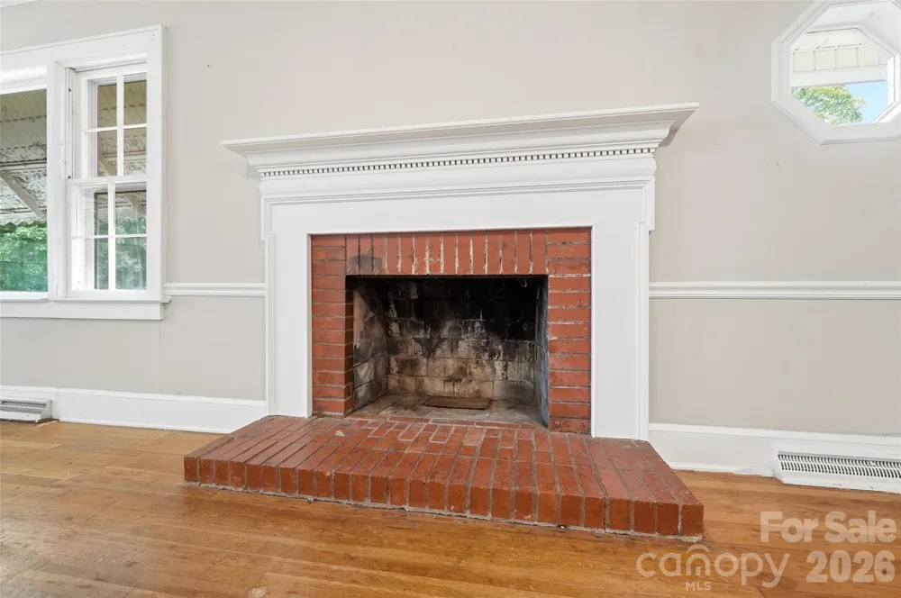 2304 Mclean Street Gastonia, NC 28054