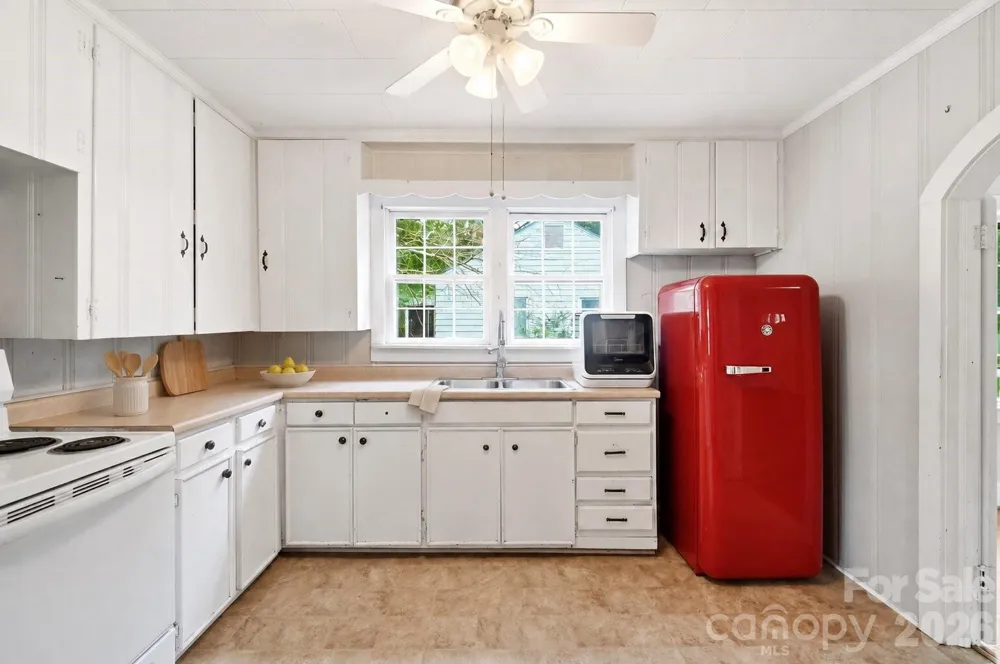 2304 Mclean Street Gastonia, NC 28054