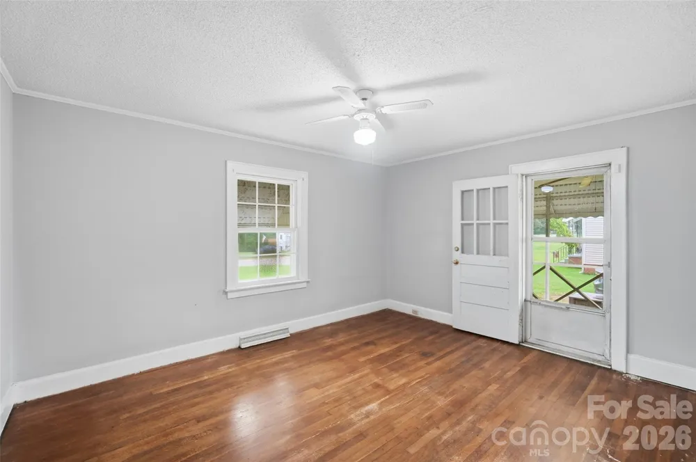 2304 Mclean Street Gastonia, NC 28054