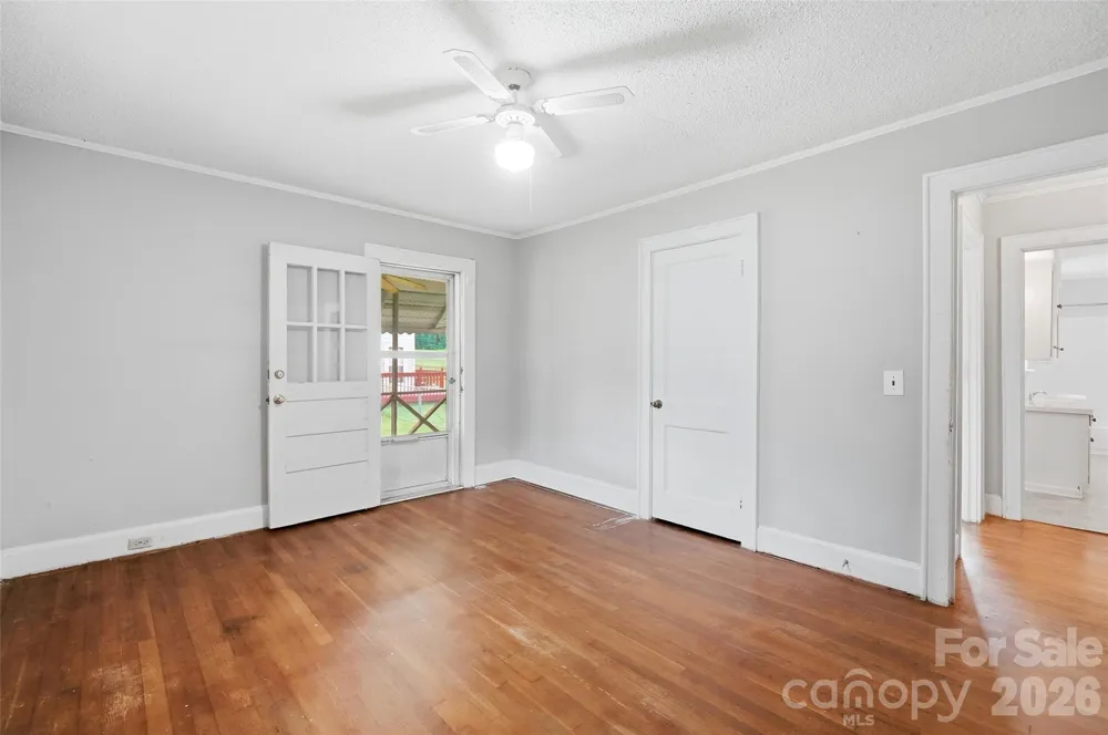 2304 Mclean Street Gastonia, NC 28054