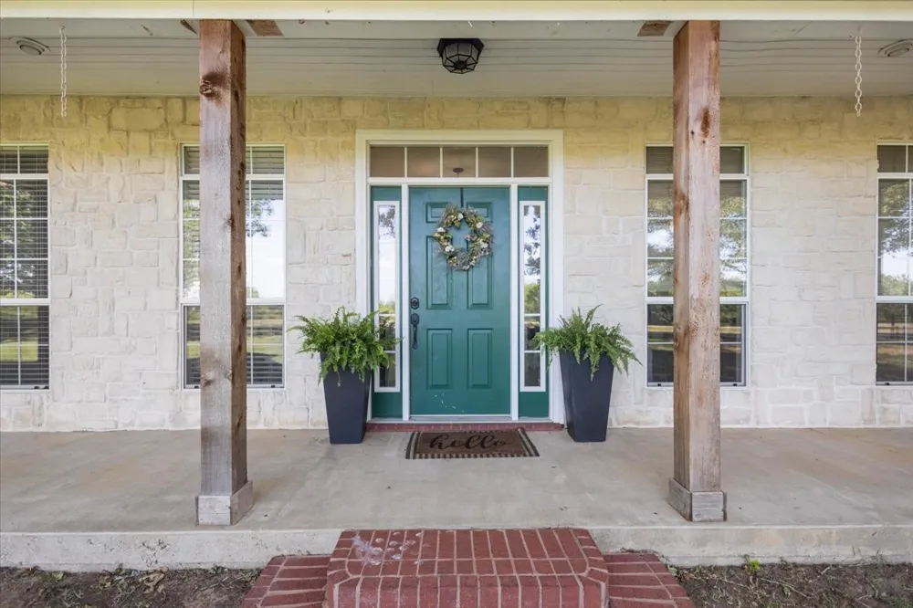 22205 US HIGHWAY 69 Mineola, TX 75773
