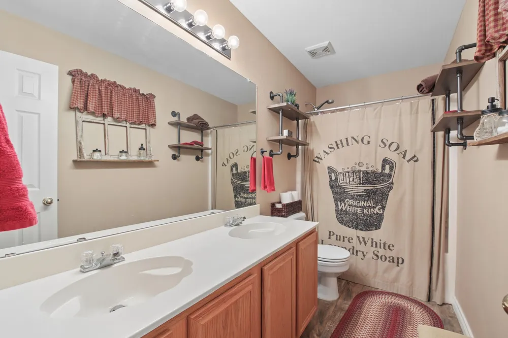 3039 Bosswood Court Grand Prairie, TX 75052