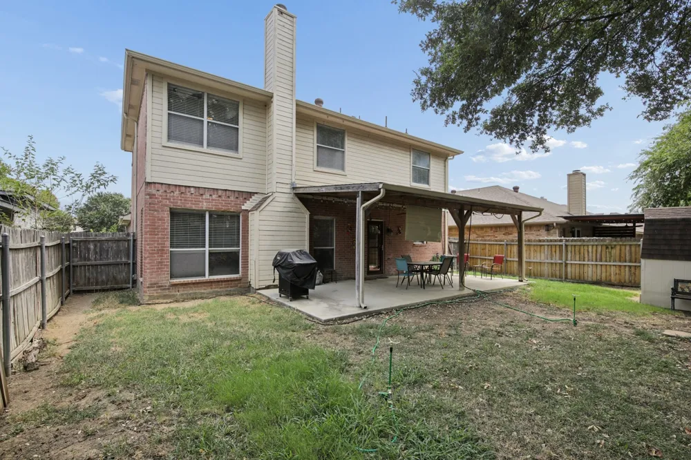 3039 Bosswood Court Grand Prairie, TX 75052