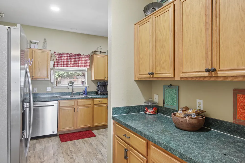 3039 Bosswood Court Grand Prairie, TX 75052