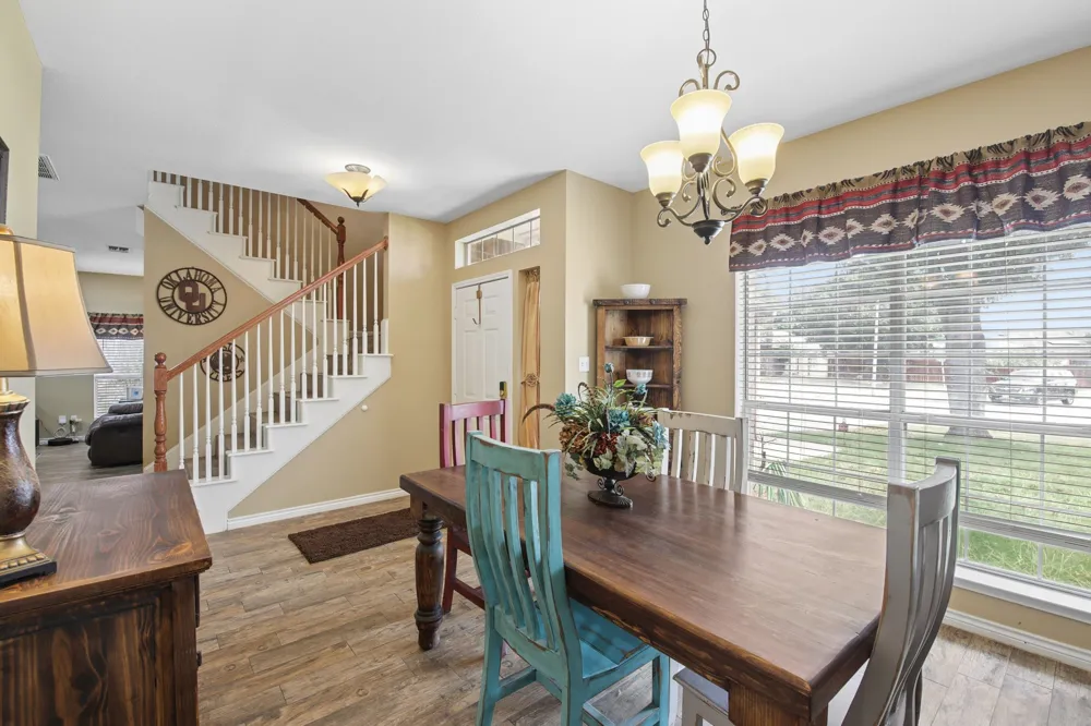 3039 Bosswood Court Grand Prairie, TX 75052