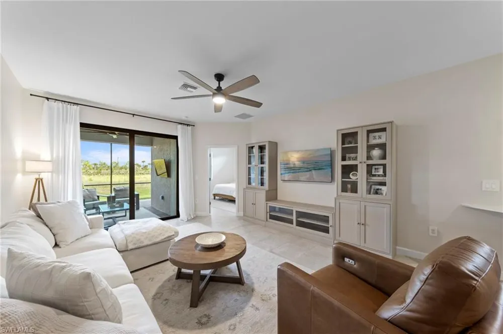 19512 Hinkley Drive Estero, FL 33928