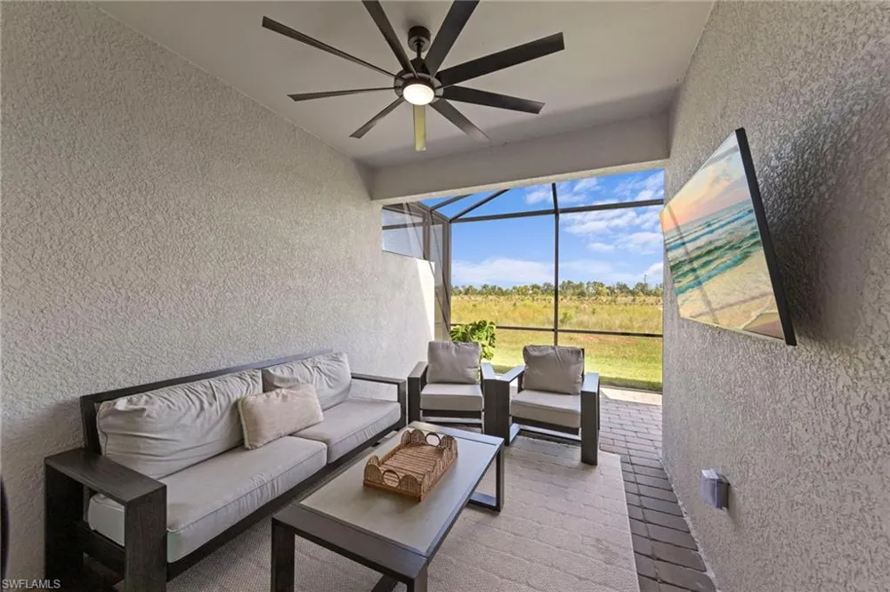 19512 Hinkley Drive Estero, FL 33928