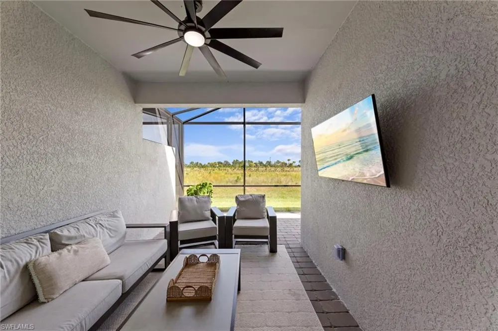 19512 Hinkley Drive Estero, FL 33928