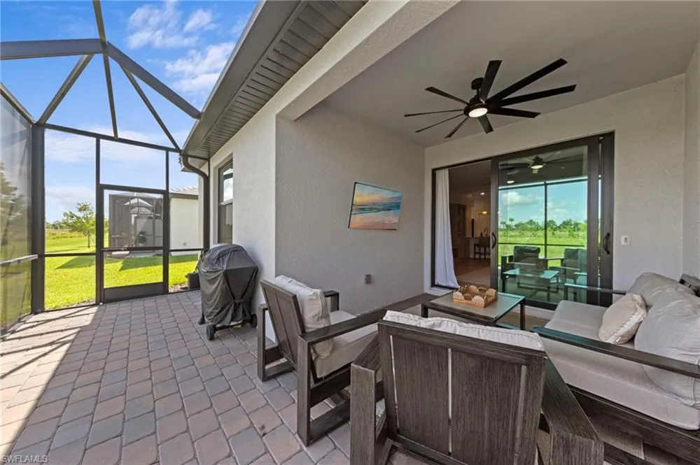 19512 Hinkley Drive Estero, FL 33928