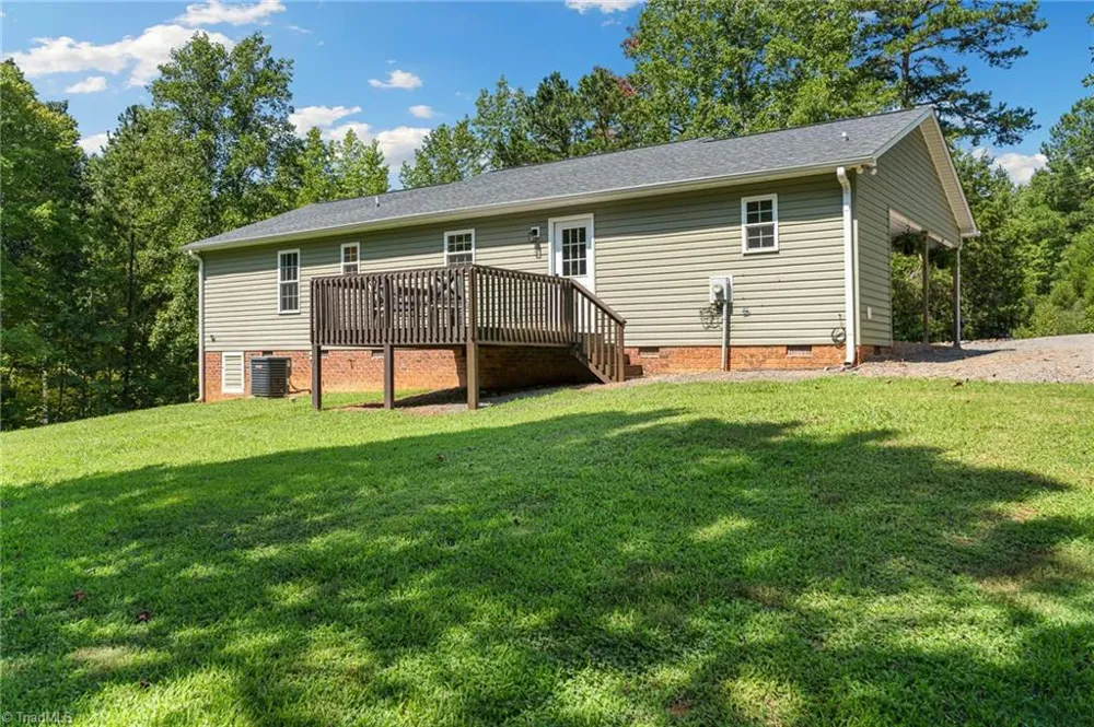 1984 Jerico Road Asheboro, NC 27205