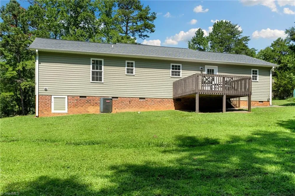 1984 Jerico Road Asheboro, NC 27205