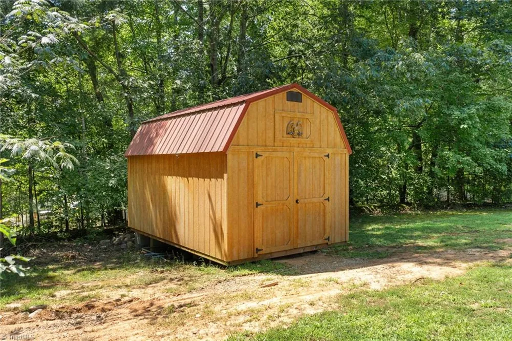 1984 Jerico Road Asheboro, NC 27205