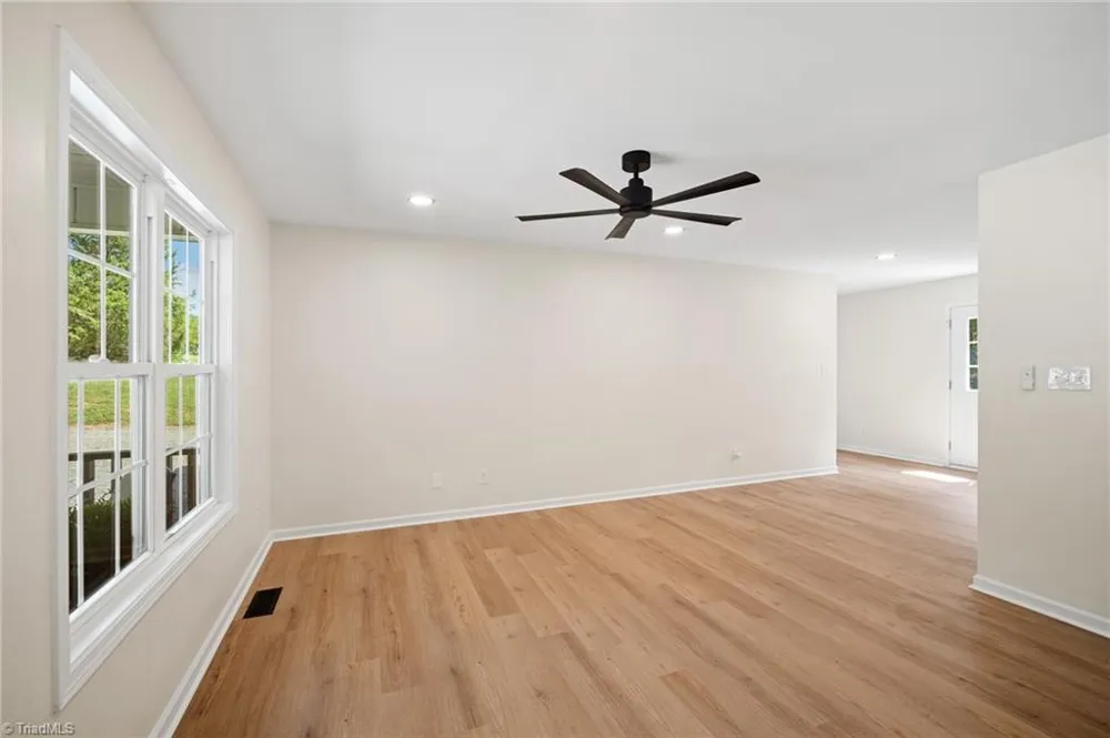 1984 Jerico Road Asheboro, NC 27205