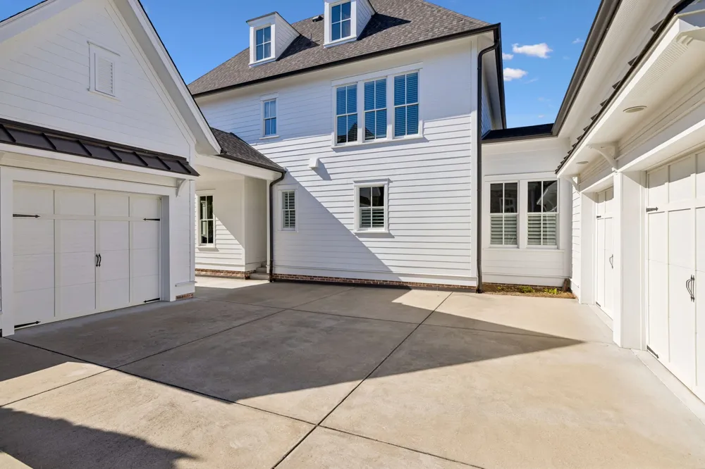 9084 Berry Farms Xing Franklin, TN 37064
