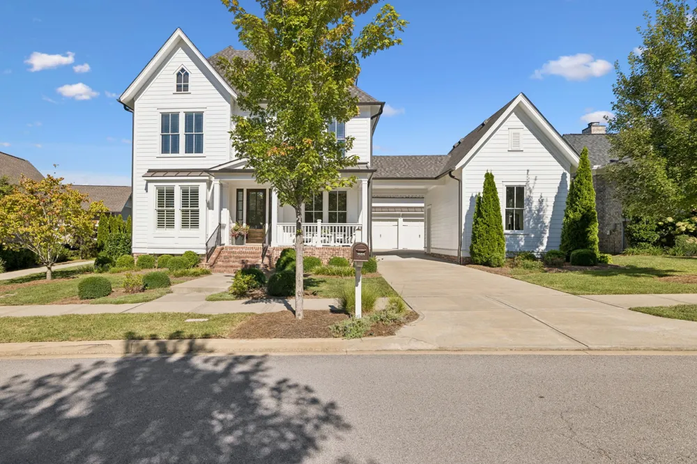 9084 Berry Farms Xing Franklin, TN 37064