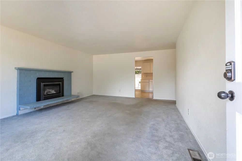29513 39th Avenue S Auburn, WA 98001