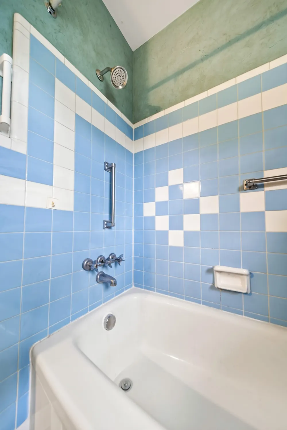 313 Hitt Ln Goodlettsville, TN 37072