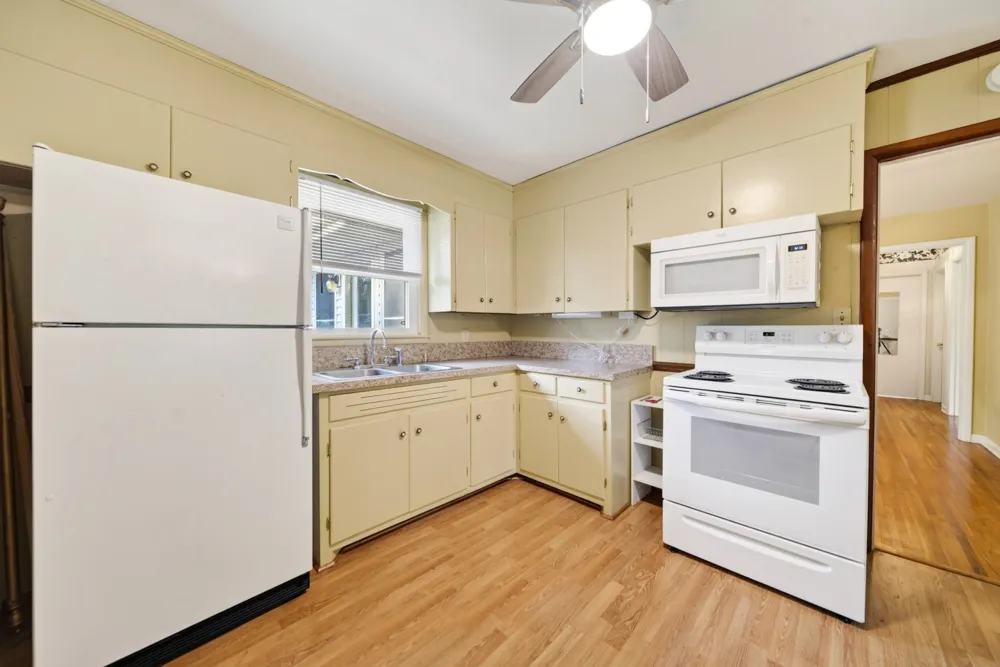 313 Hitt Ln Goodlettsville, TN 37072