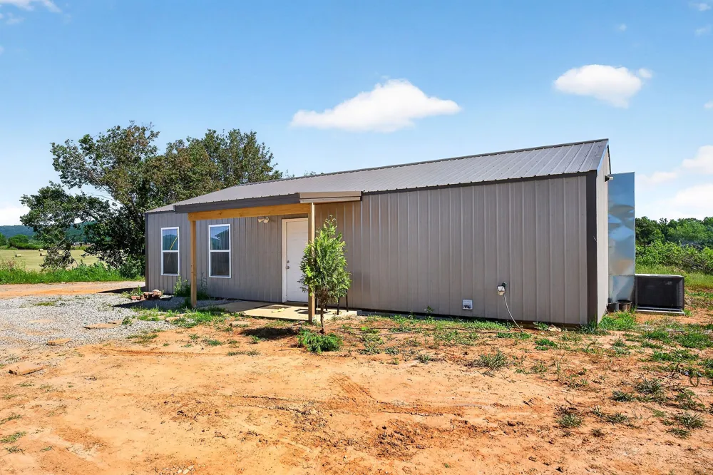 8526 Beersheba Hwy McMinnville, TN 37110