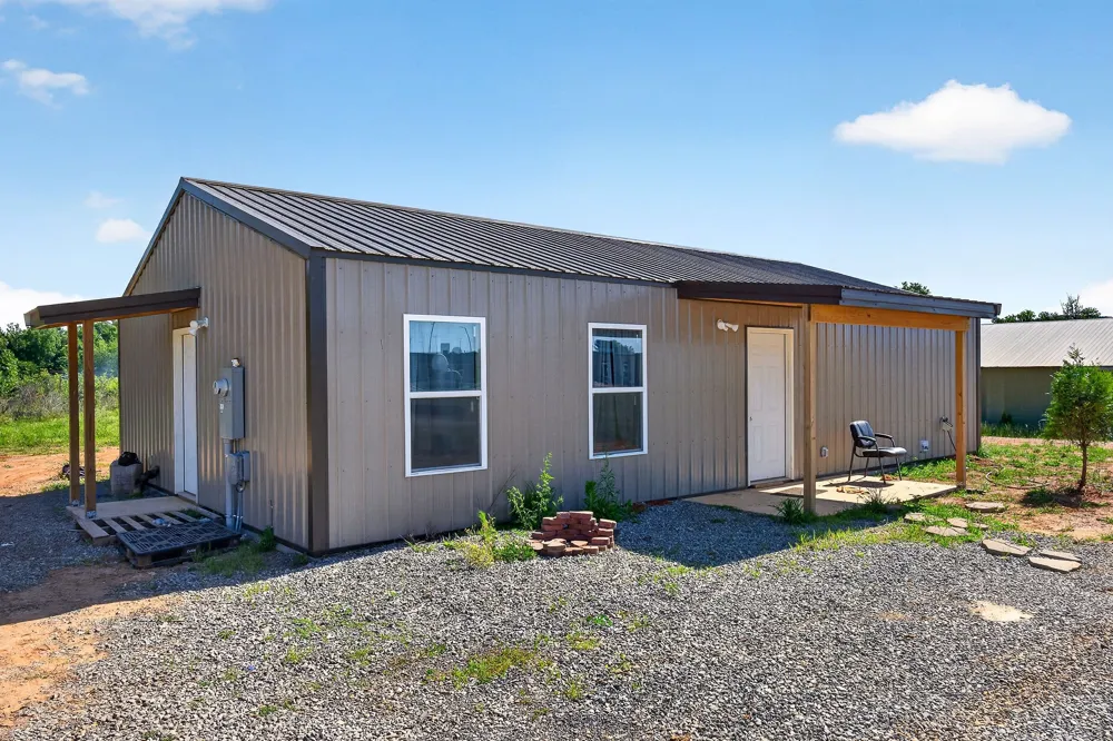 8526 Beersheba Hwy McMinnville, TN 37110