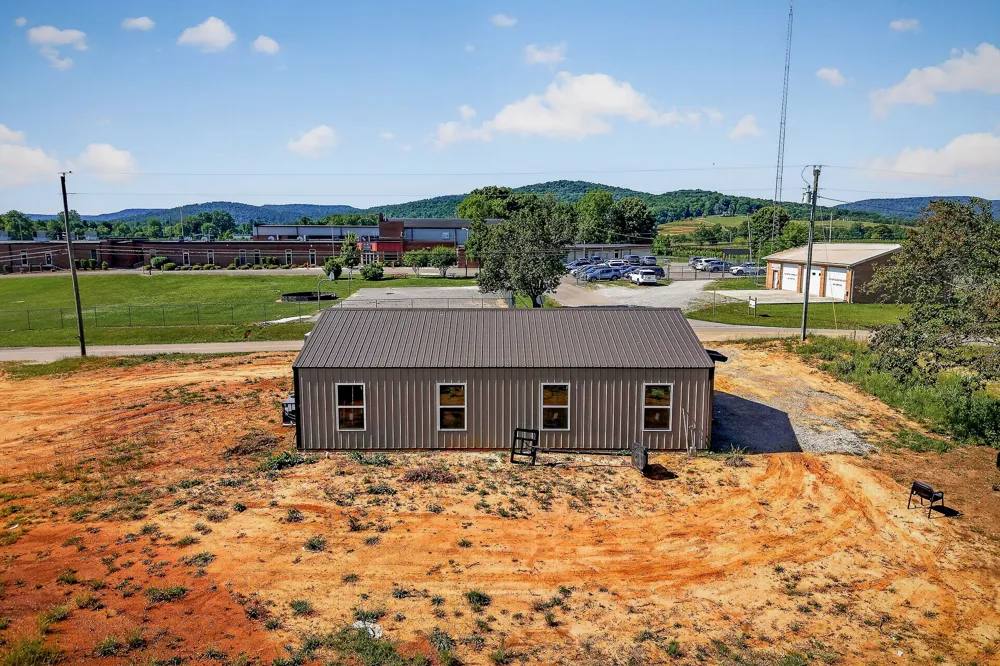 8526 Beersheba Hwy McMinnville, TN 37110