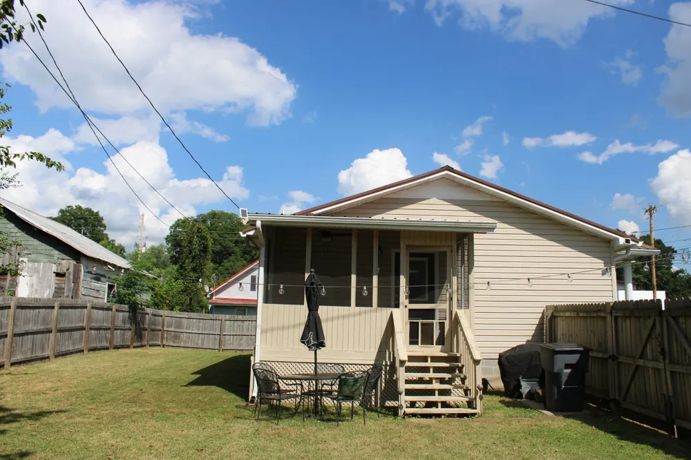 102 Madison St McMinnville, TN 37110