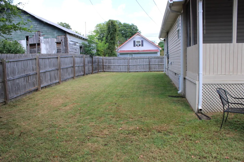 102 Madison St McMinnville, TN 37110