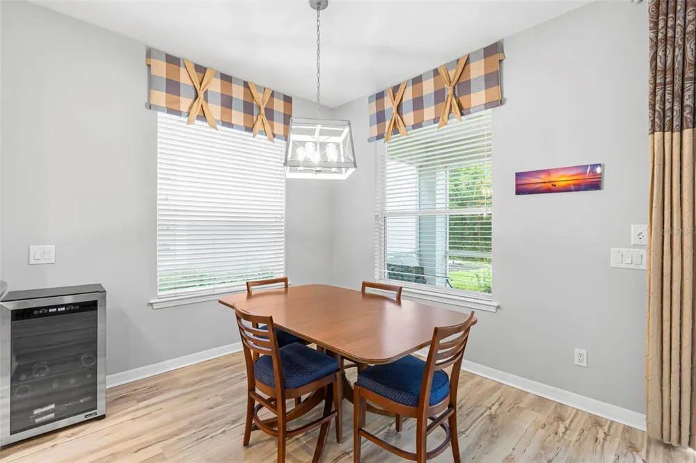 11201 GREEN PARK CIRCLE Tampa, FL 33626