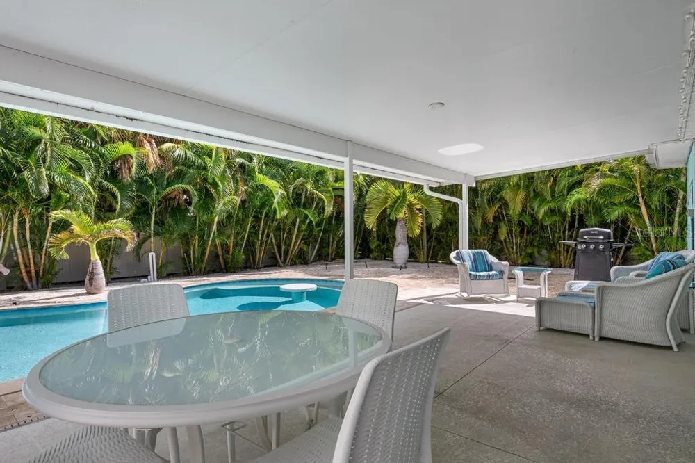 406 BAY PALMS DRIVE Holmes Beach, FL 34217