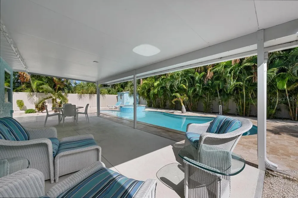 406 BAY PALMS DRIVE Holmes Beach, FL 34217