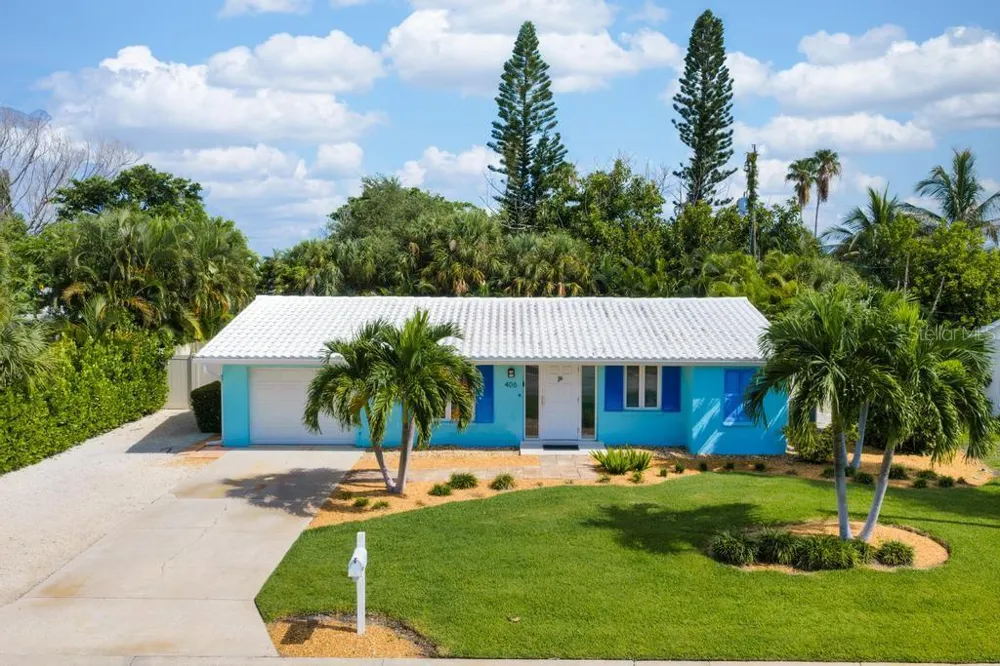 406 BAY PALMS DRIVE Holmes Beach, FL 34217