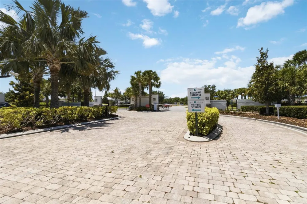 2374 DATURA LOOP St Cloud, FL 34772