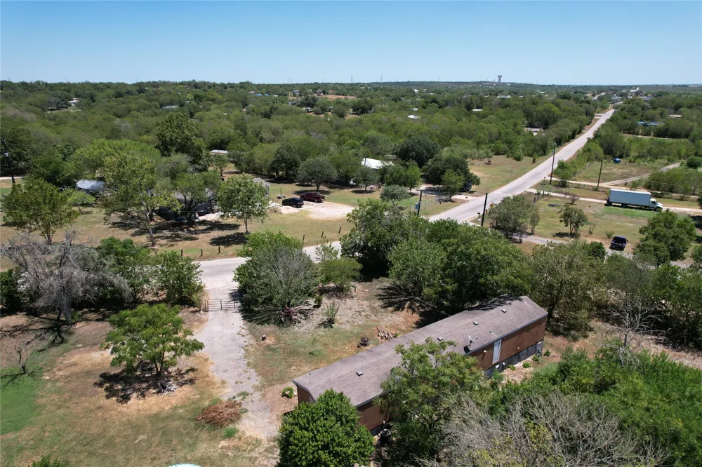 817 Petras Way Kyle, TX 78640