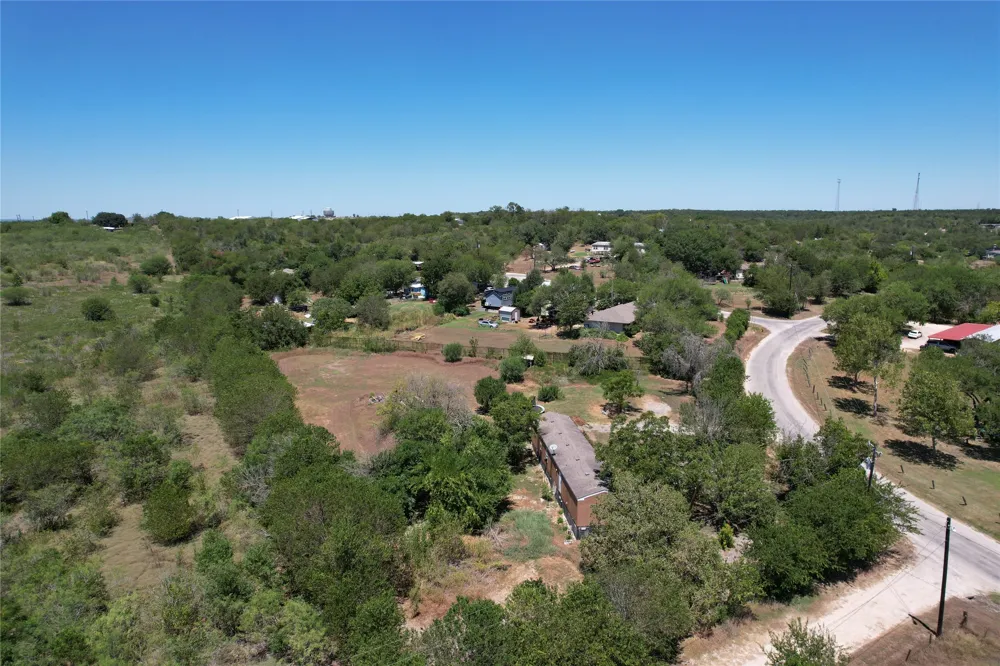 817 Petras Way Kyle, TX 78640