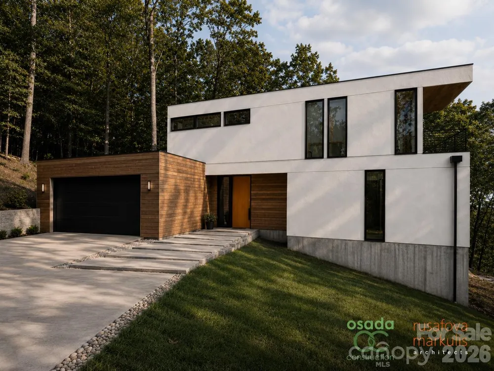 15 La Grange Drive Asheville, NC 28805