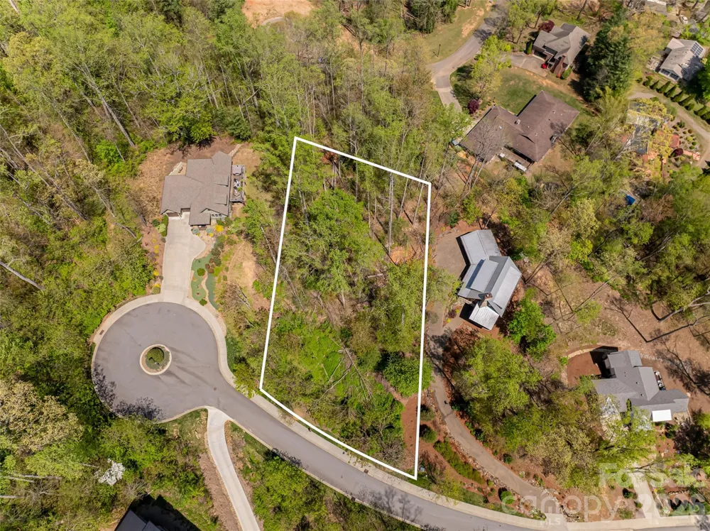 15 La Grange Drive Asheville, NC 28805