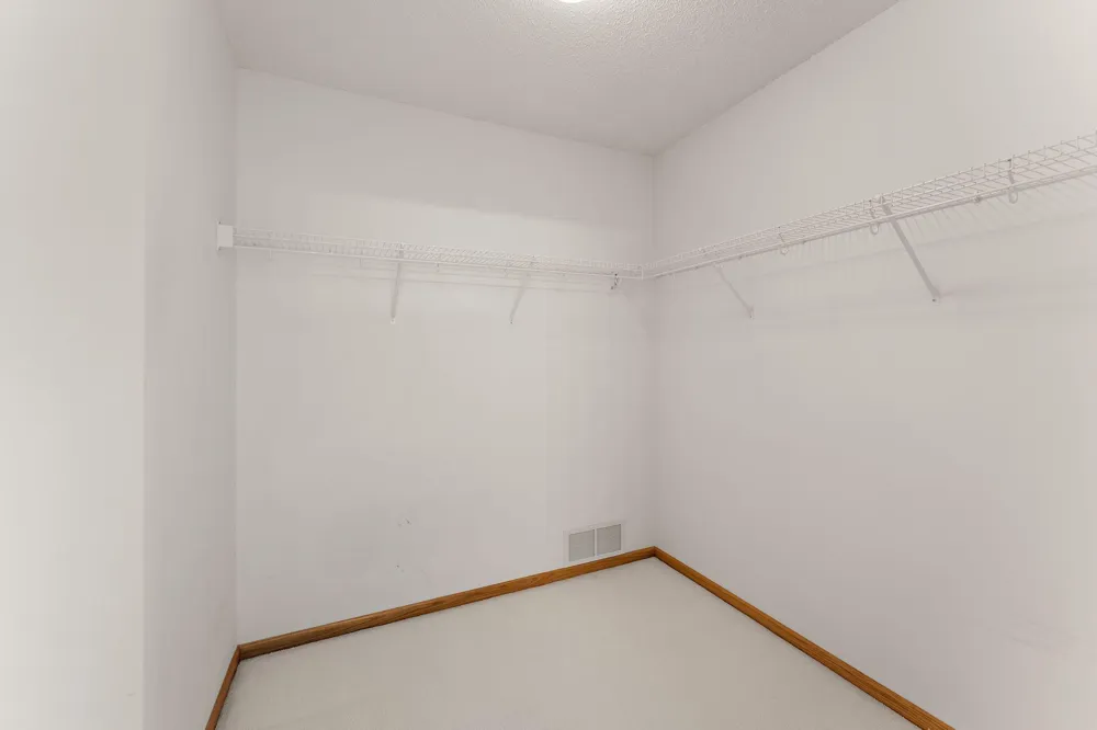 17855 90th Place Maple Grove, MN 55311