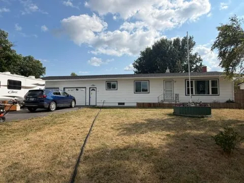 403 Parke Avenue