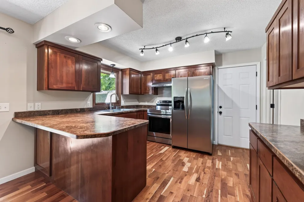 2051 Deerwood Lane NE East Bethel, MN 55092