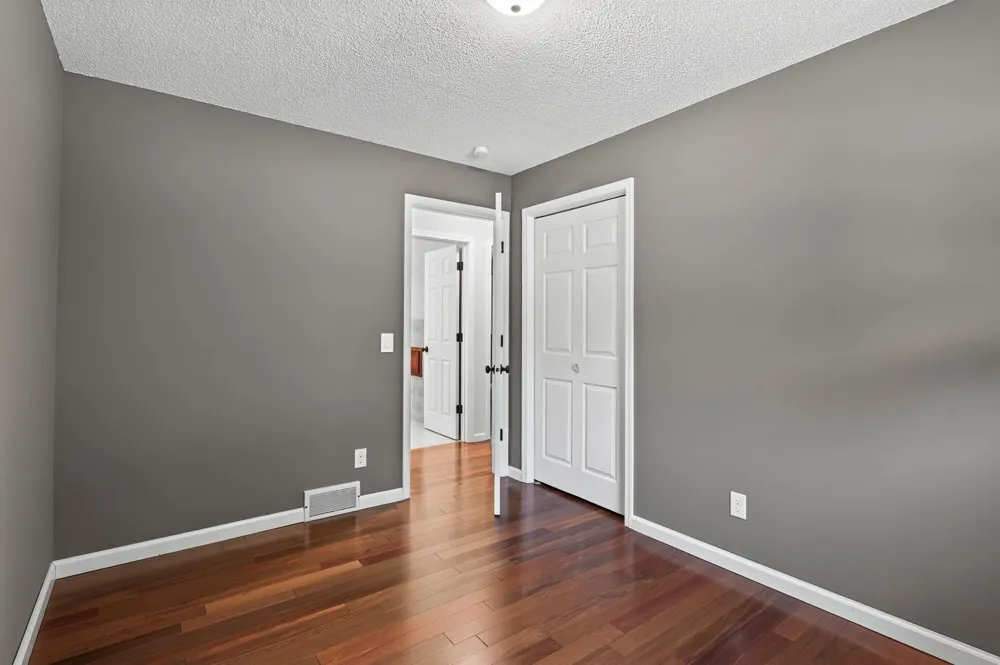 2051 Deerwood Lane NE East Bethel, MN 55092
