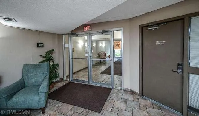 135 Viking Drive E #102 Little Canada, MN 55117