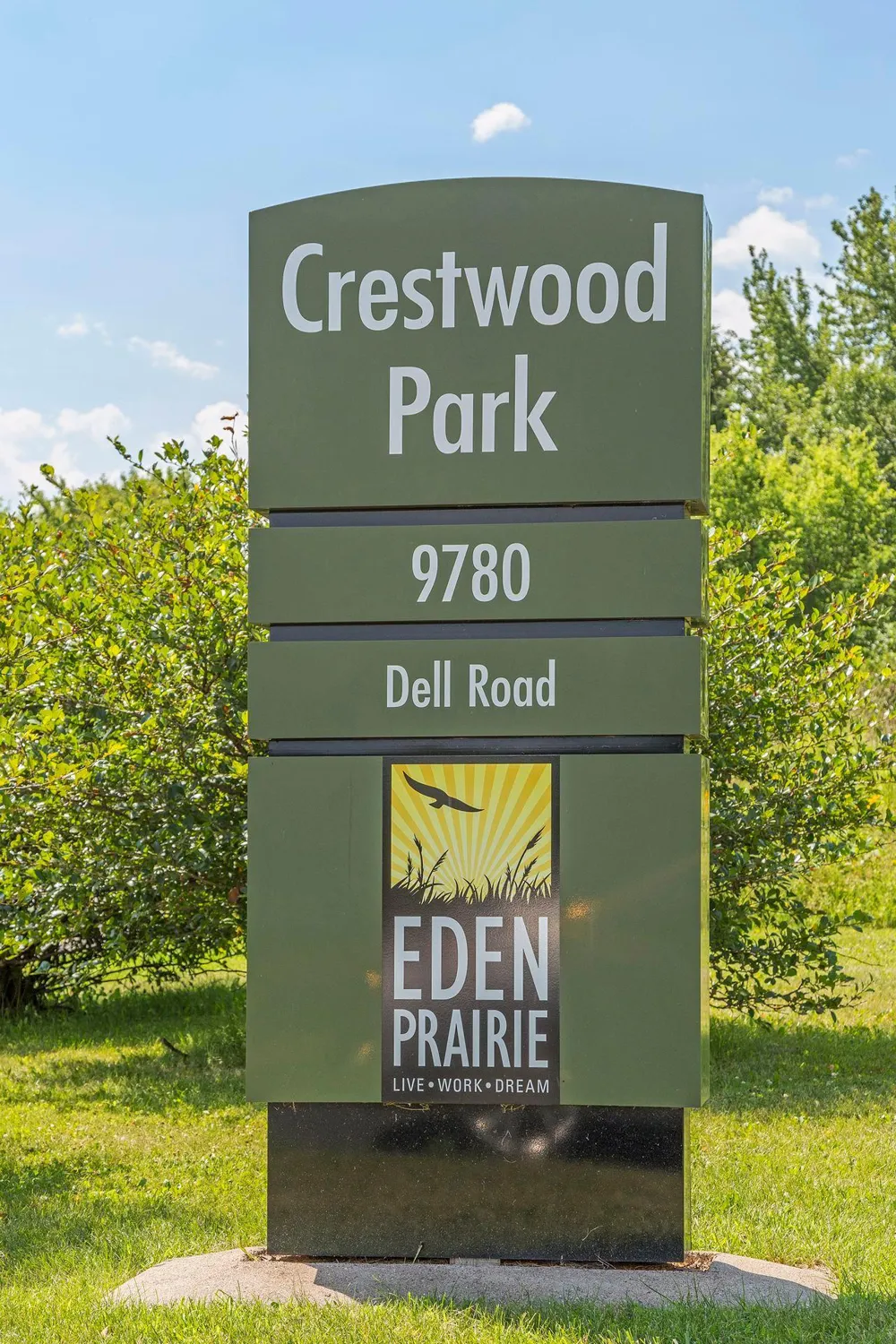 17461 Haralson Drive Eden Prairie, MN 55347