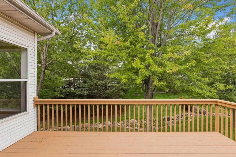 17461 Haralson Drive Eden Prairie, MN 55347